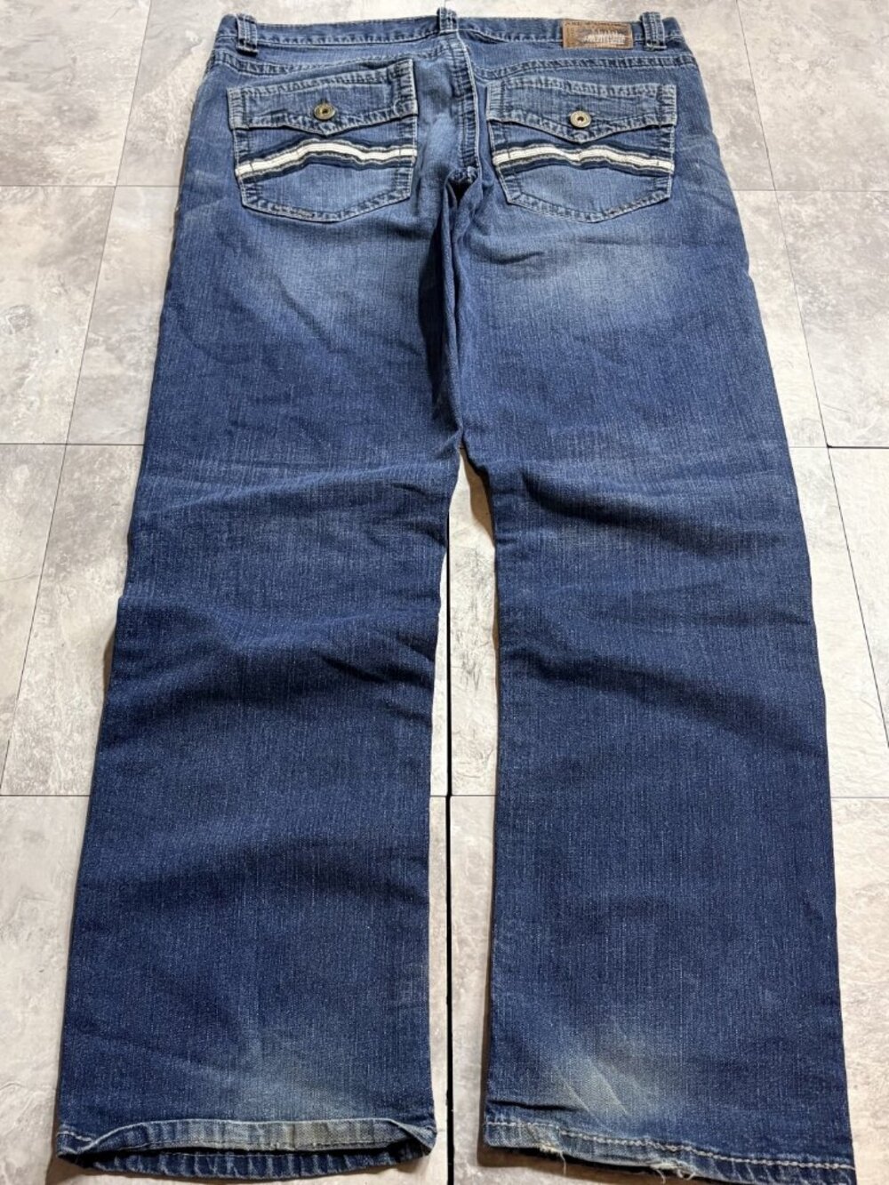 Axe & Crown Relaxed Straight Jeans 36x34 Blue